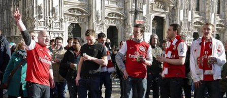 Suporterii lui Arsenal au provocat incidente la Milano